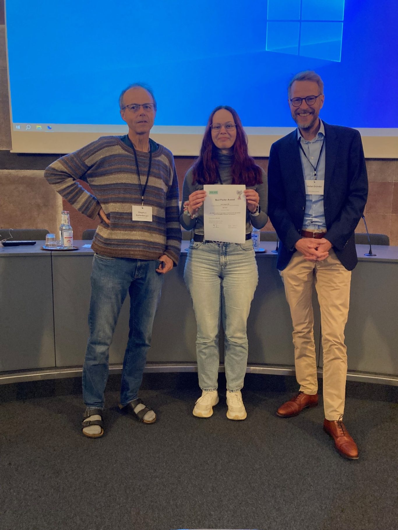 Léa Longueville (Bergen, Norway) received the best poster award. Congratulations!